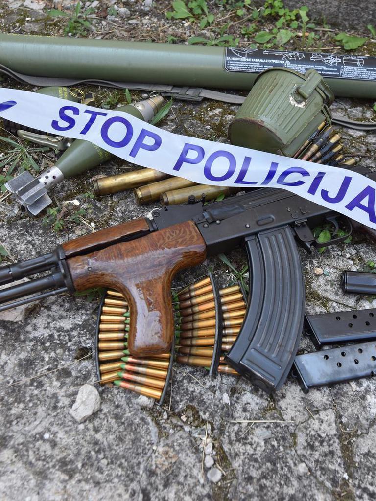 Političari svojim govorima daju argument građanima da drže nelegalno oružje- BiH druga po broju oružanih incidenata